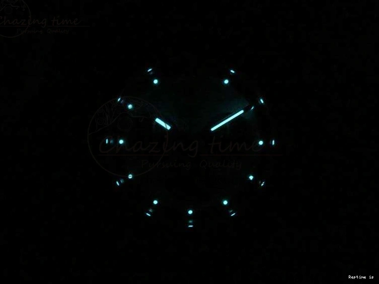 1225 Daytona Newman Sandblasted SS White Black Dial On SS Bracelet A Functional 3522